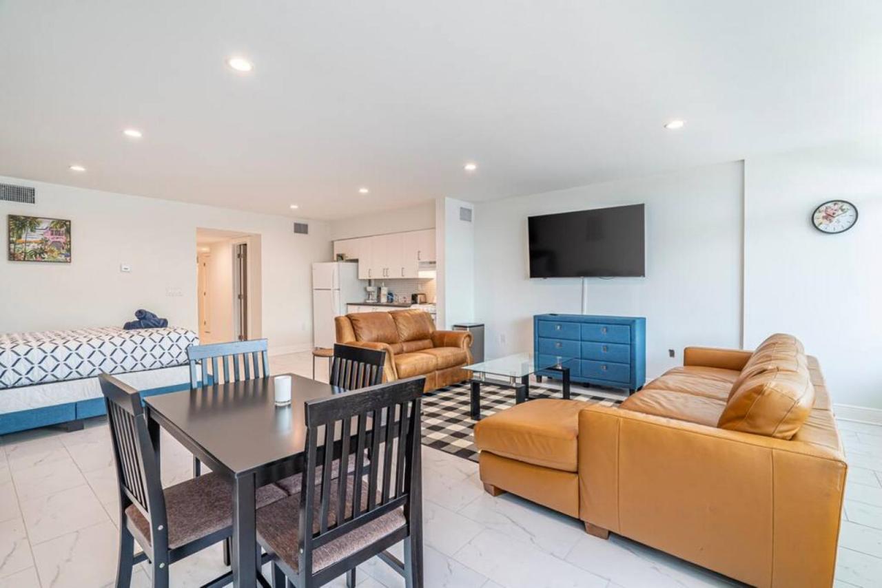 The Purple Pelican Beachfront With Ocean Balcony Unit 3 Fort Lauderdale Esterno foto